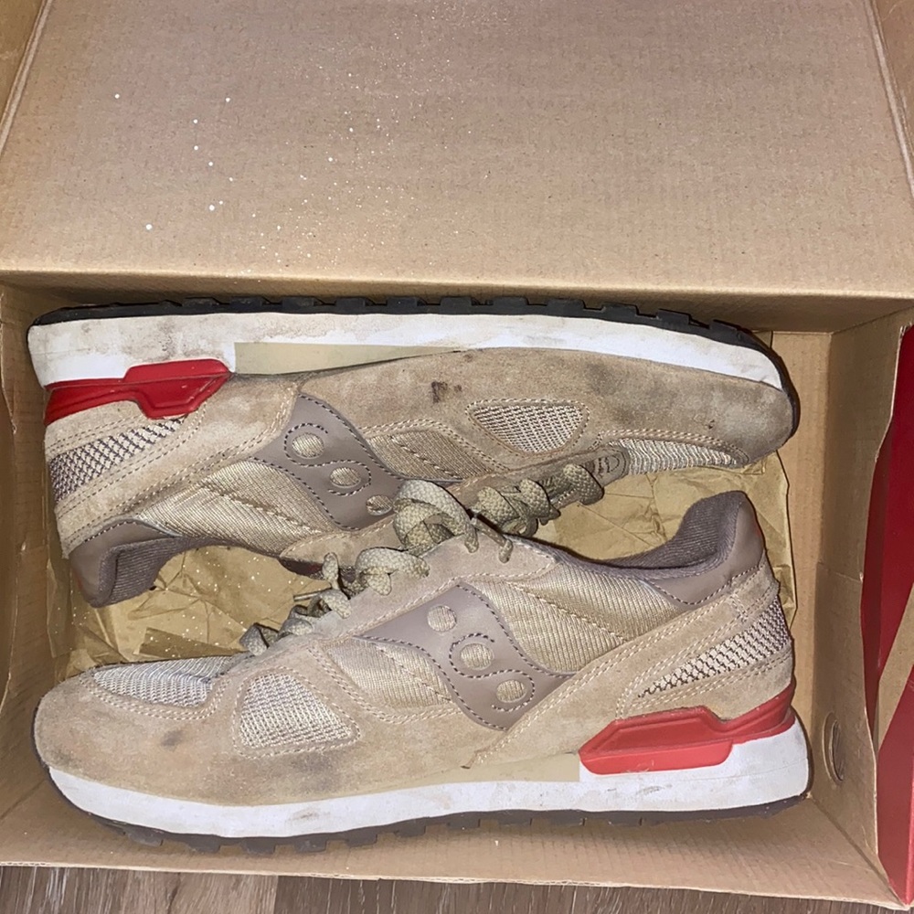 Saucony Shadow